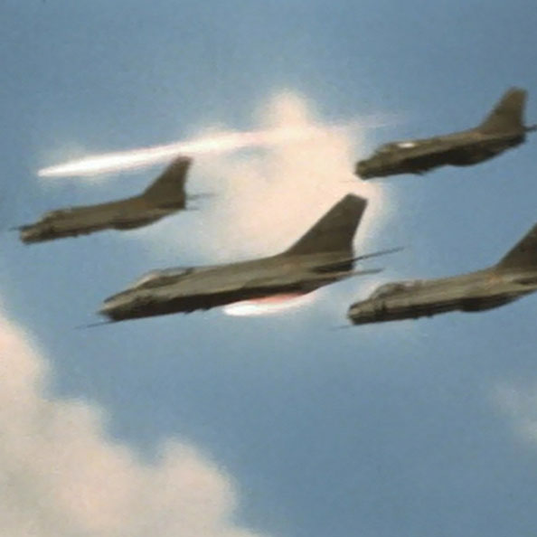 赤イ竹戦闘機